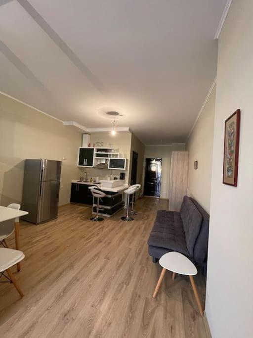 Sea View Studio Apartment In Gonio-Kvariati Exterior foto